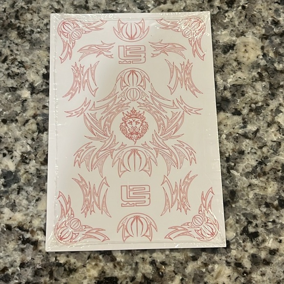 Nike Lebron James Chamber of Fear Postcards Sealed set of 5 new 2004 LJ23 - Picture 3 of 6